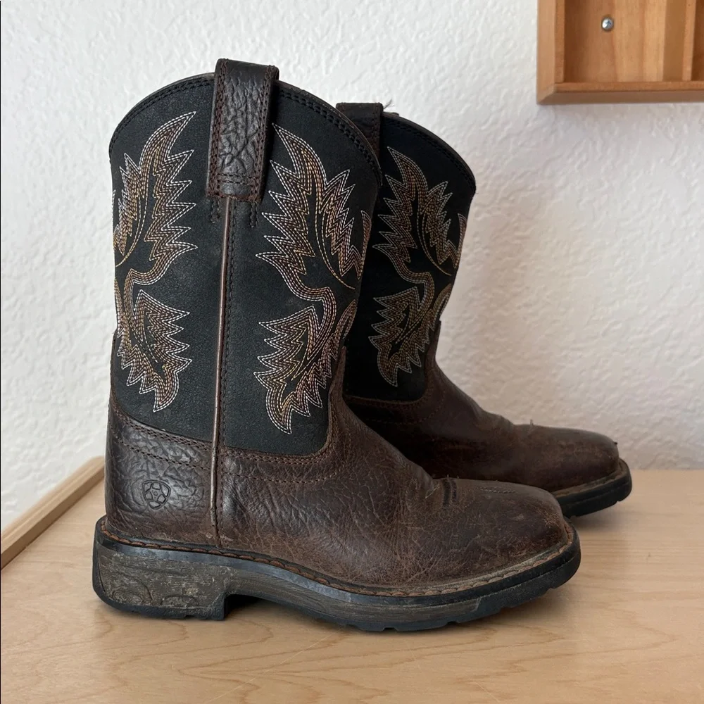 Ariat Youth Brown Workhog Bruin Western Boots Cowboy Square Toe Leather